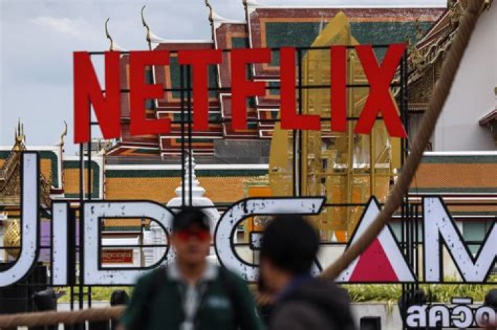 Did Netflix cancel Daybreak?
