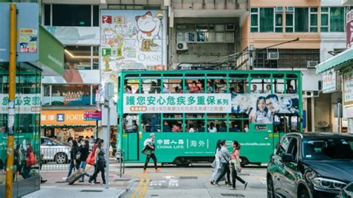 Is there an eBay in Hong Kong?